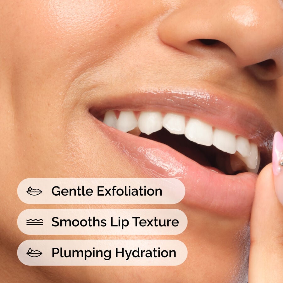 pha-5-exfoliating-lip-serum-t0 ord-pha-5pct-lip-exfoliating-serum-model-application.jpg