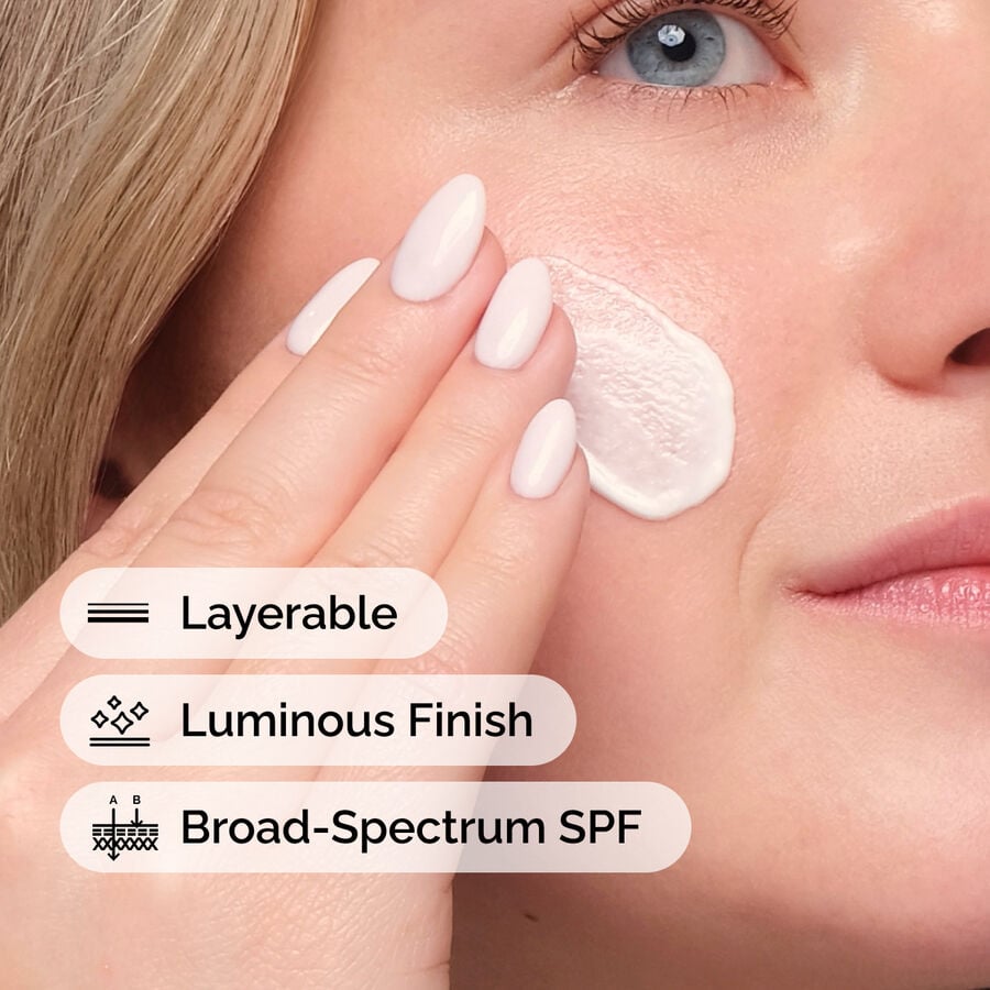uv-filters-spf-45-serum-l4 uv-filters-spf-45-serum-model-application-with-benefits.jpg
